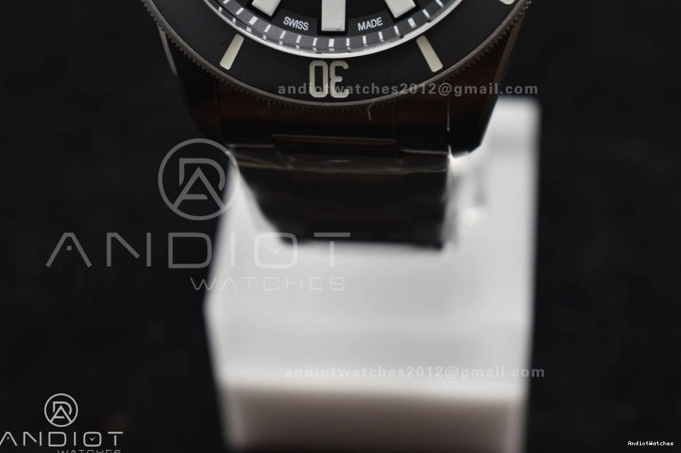 XF 1013 on Best Titanium Black A Popular Edition Titanium 1:1 Bracelet Black Dial Ceramic Pelagos 1102